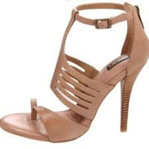 AURI BEIGE HIGH HEELED OPEN TOE SANDALS W/WOOD STILETTO HEEL SIZE EURO 37.